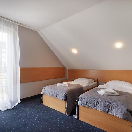 Hotel Wena Kielce Luaran gambar