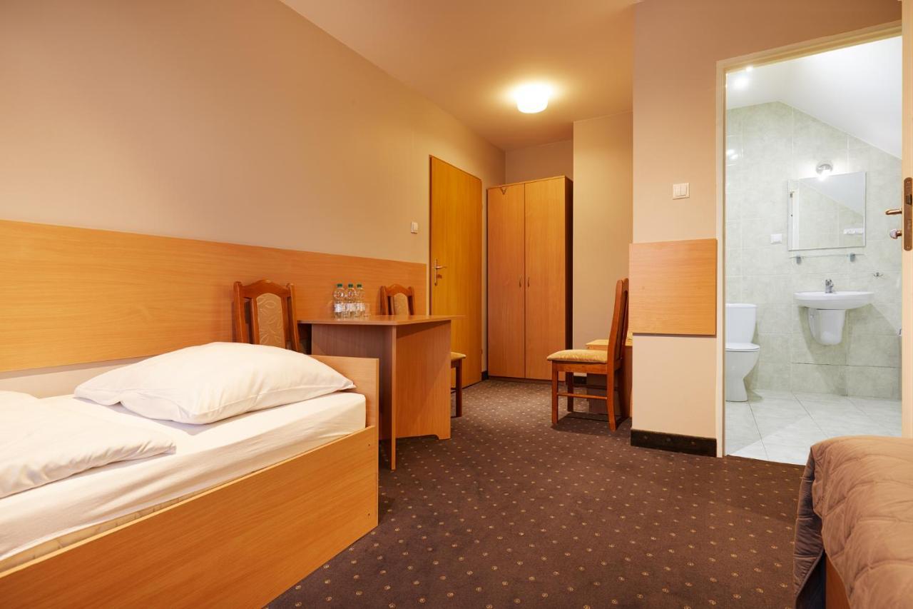 Hotel Wena Kielce Luaran gambar
