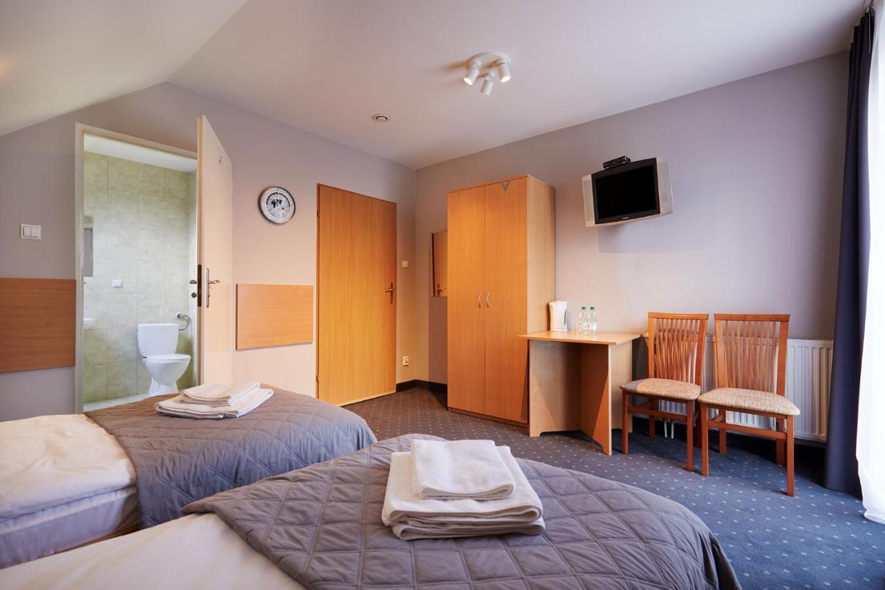 Hotel Wena Kielce Luaran gambar