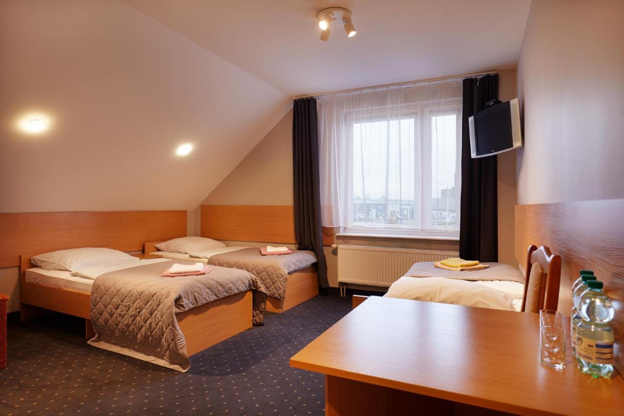 Hotel Wena Kielce Luaran gambar