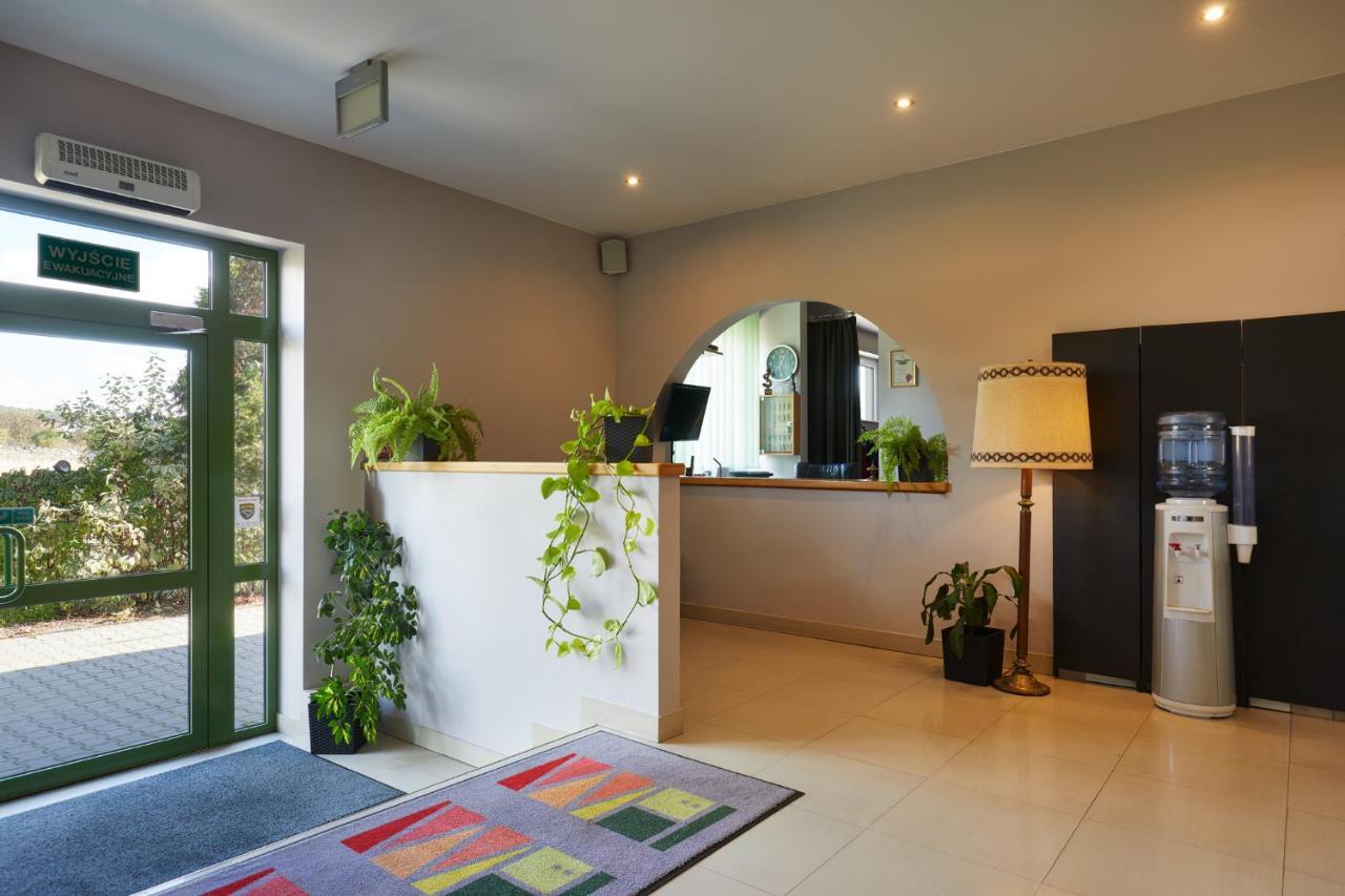 Hotel Wena Kielce Luaran gambar