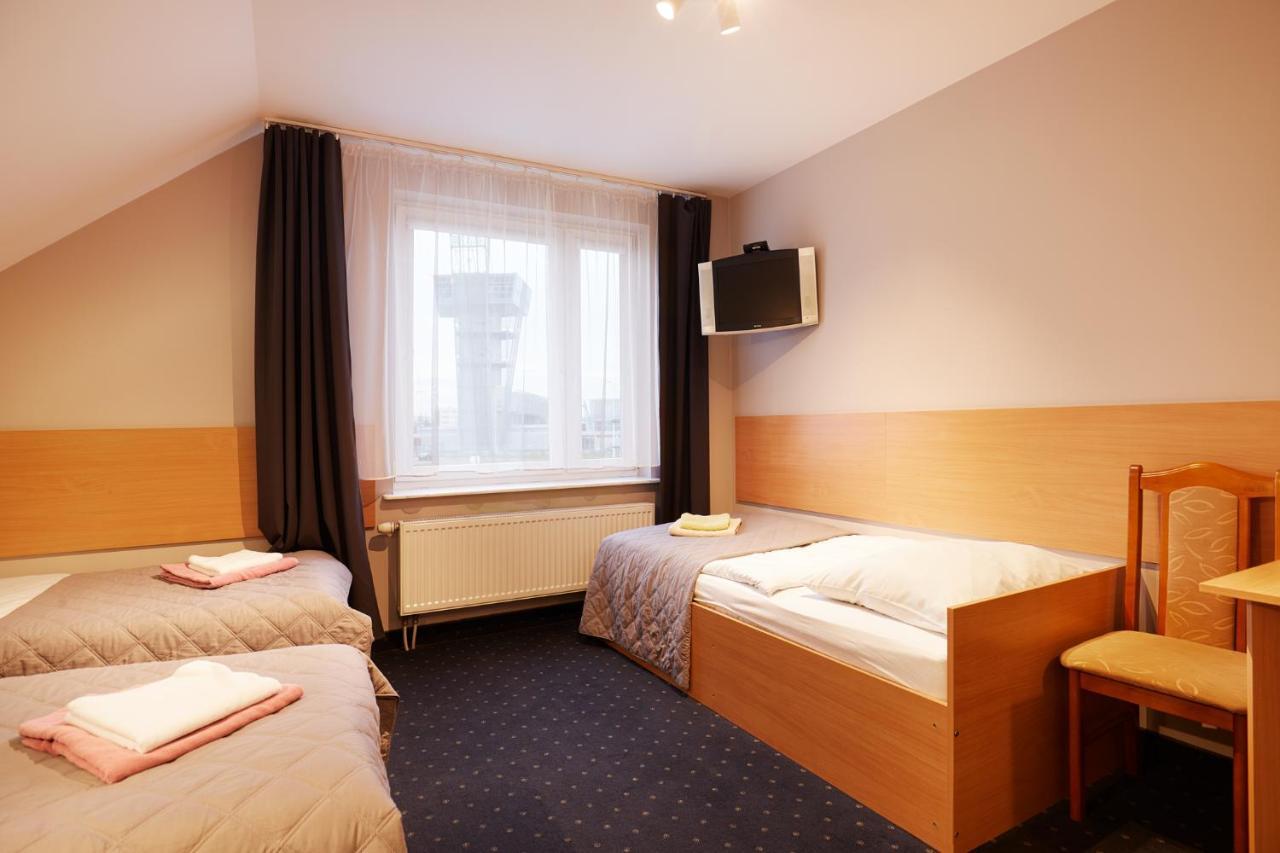 Hotel Wena Kielce Luaran gambar