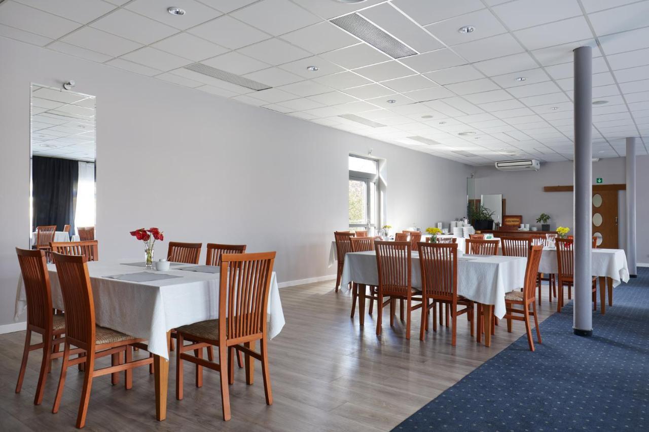 Hotel Wena Kielce Luaran gambar