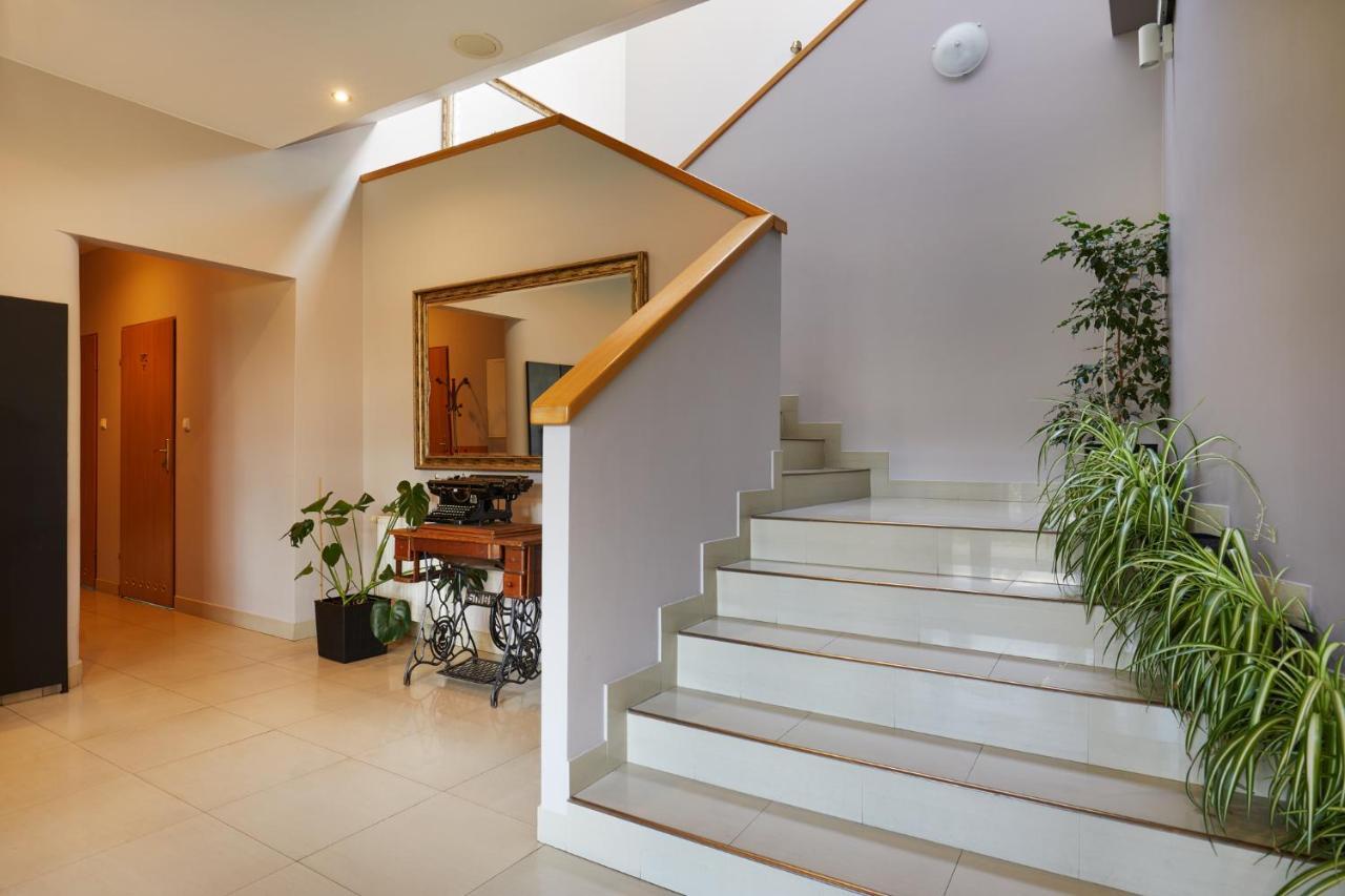 Hotel Wena Kielce Luaran gambar